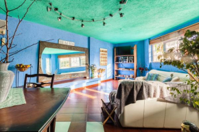 Comfortable beachfront apartment in Voula